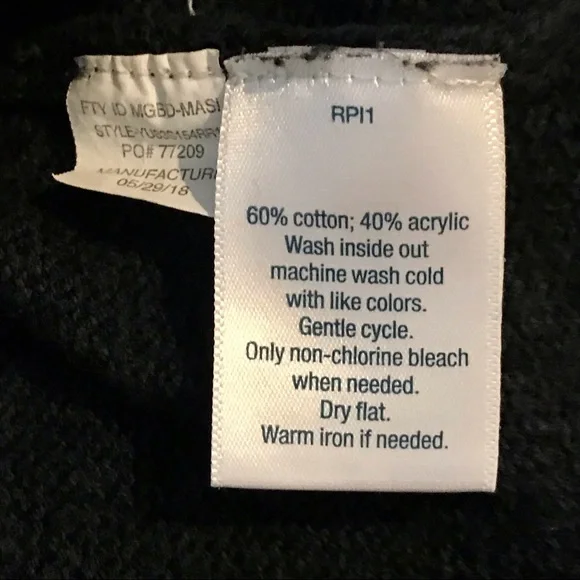 urban PIPELINE Sweater With Hoodie / Like New / Host Pick - Picture 7 of 12